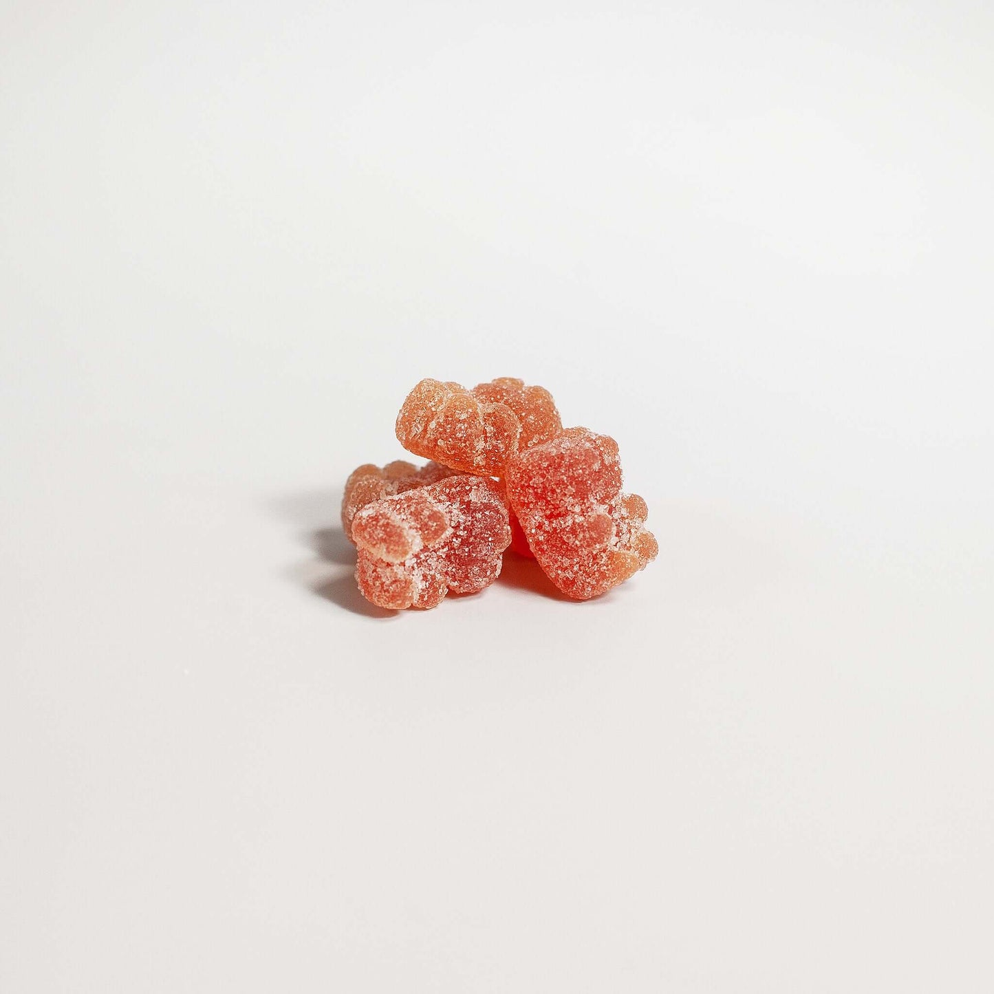 GlowBEARS multivitamin gummies for daily wellness in a delicious strawberry chew.